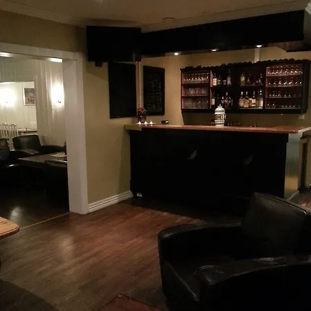 Badeland Gjestegard Otel 3*